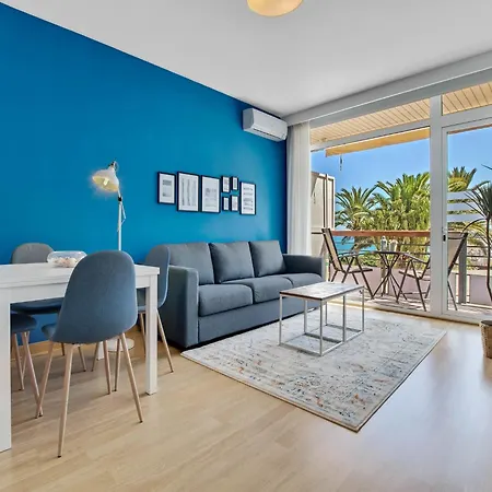 In With Sea Views Appartamento